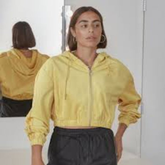 Hooded Cropped Windbreaker - Picture 1 of 4